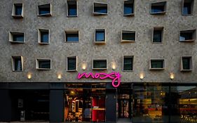 Moxy Lisbon City